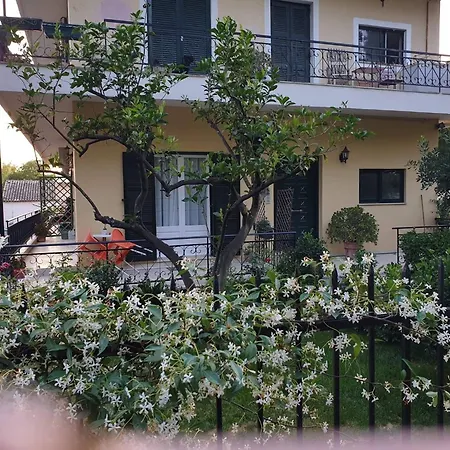 Apartment 2 Bedroom Spacious Garden Kanoni (Corfu)