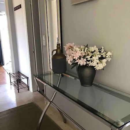2 Bedroom Spacious Garden Kanoni (Corfu)