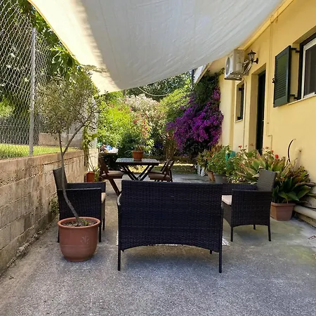 2 Bedroom Spacious Garden Apartment Kanoni (Corfu)