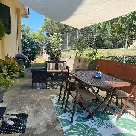 2 Bedroom Spacious Garden *