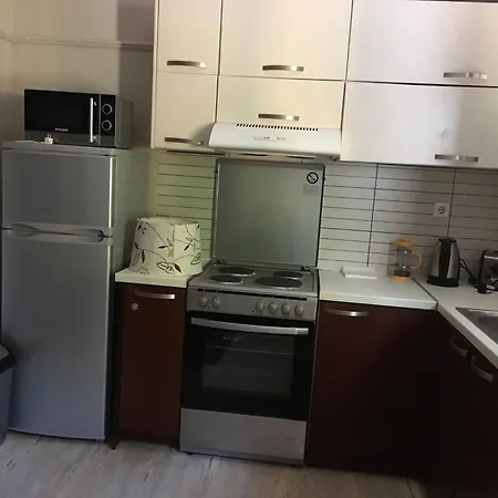Apartment 2 Bedroom Spacious Garden Kanoni (Corfu)